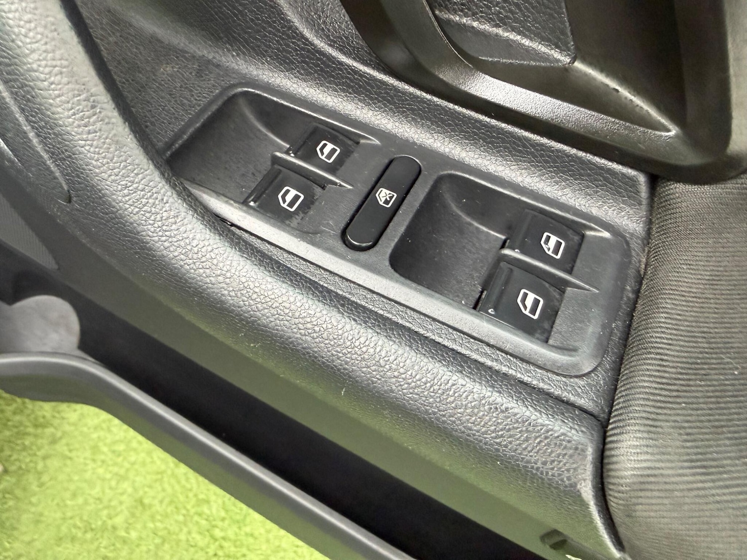 Used Skoda Roomster 2010 for sale - 78157273: Photo 37