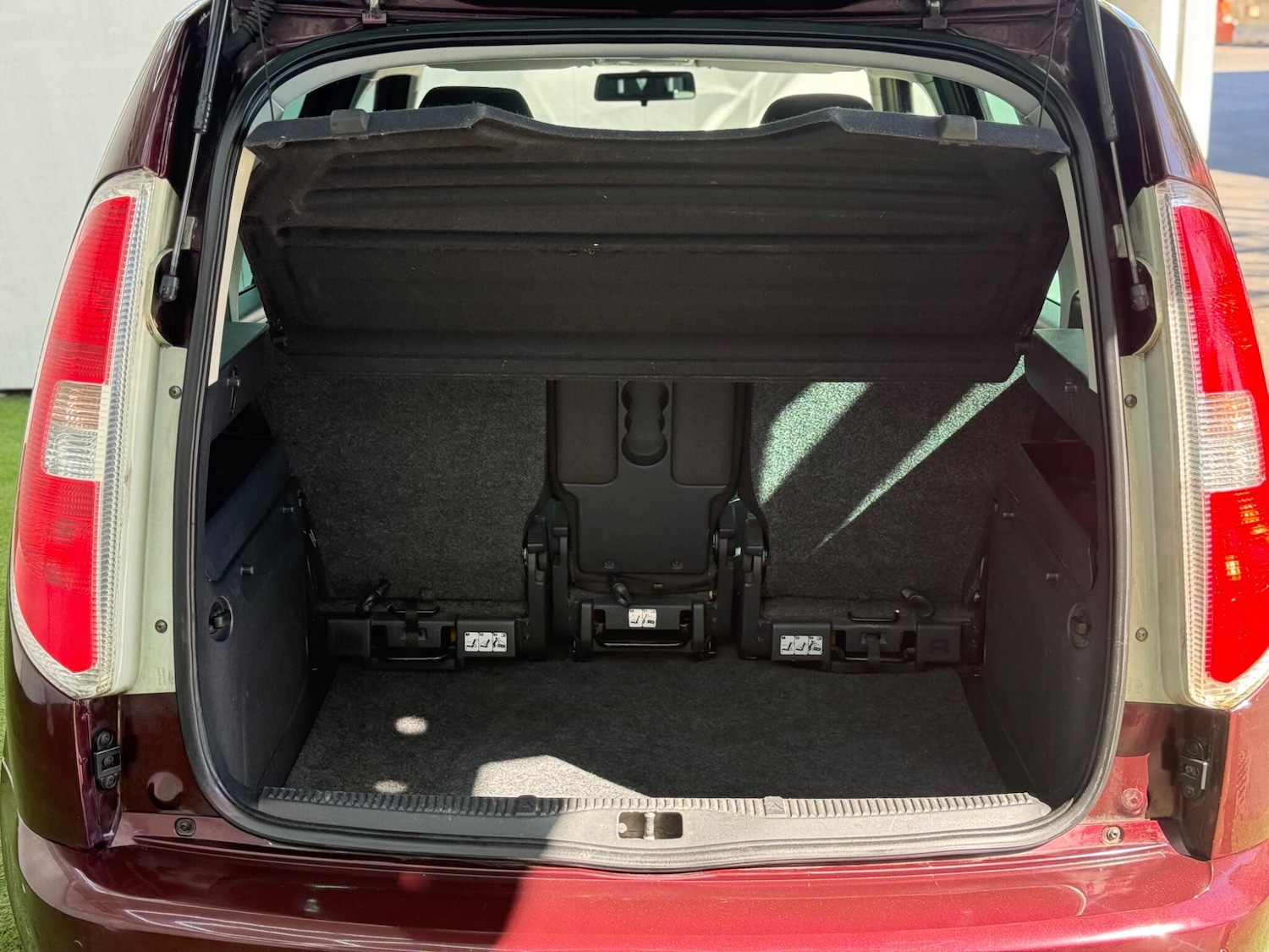 Used Skoda Roomster 2010 for sale - 78157273: Photo 8