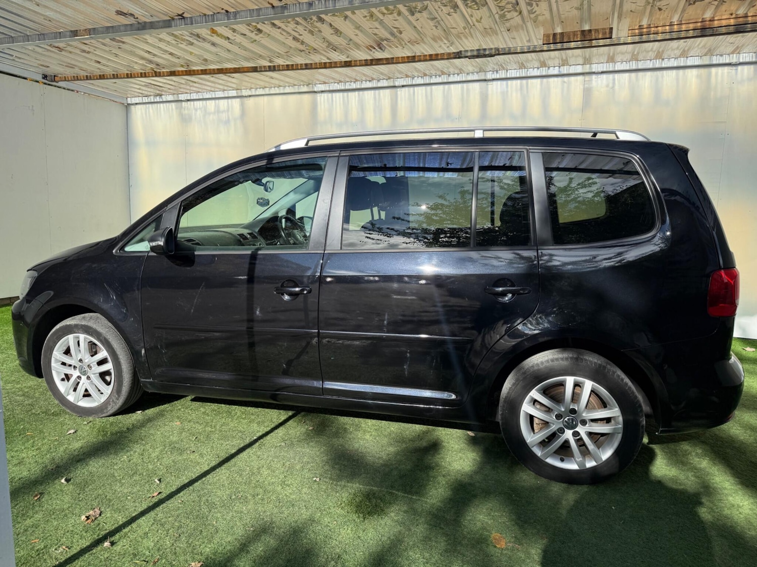 Used Volkswagen Touran 2015 for sale - 76377959: Photo 10