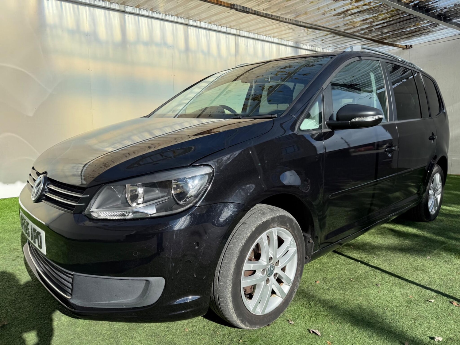 Used Volkswagen Touran 2015 for sale - 76377959: Photo 11