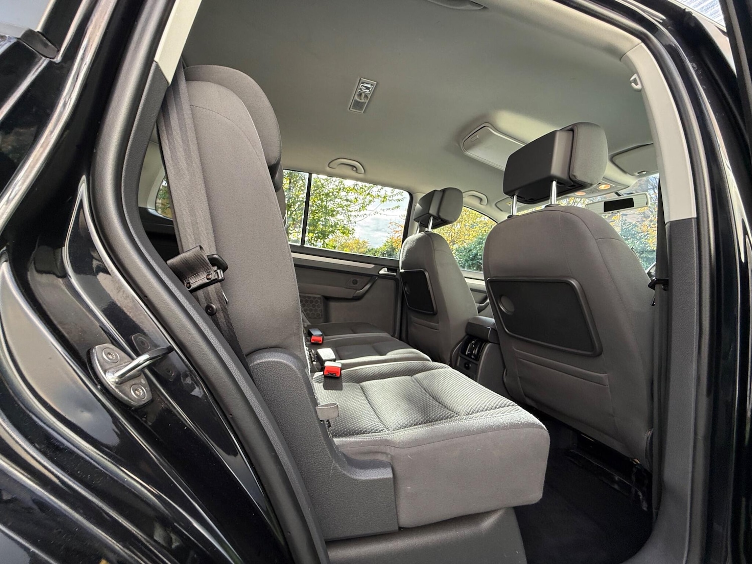 Used Volkswagen Touran 2015 for sale - 76377959: Photo 19