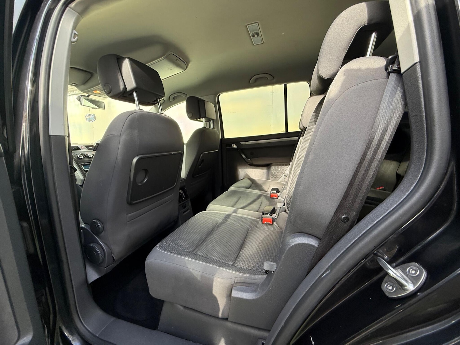 Used Volkswagen Touran 2015 for sale - 76377959: Photo 25