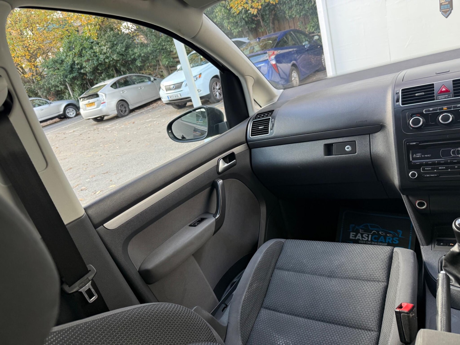 Used Volkswagen Touran 2015 for sale - 76377959: Photo 41
