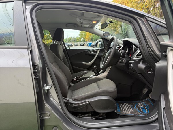 Used Vauxhall Astra 2012 for sale - 76294629: Photo 14