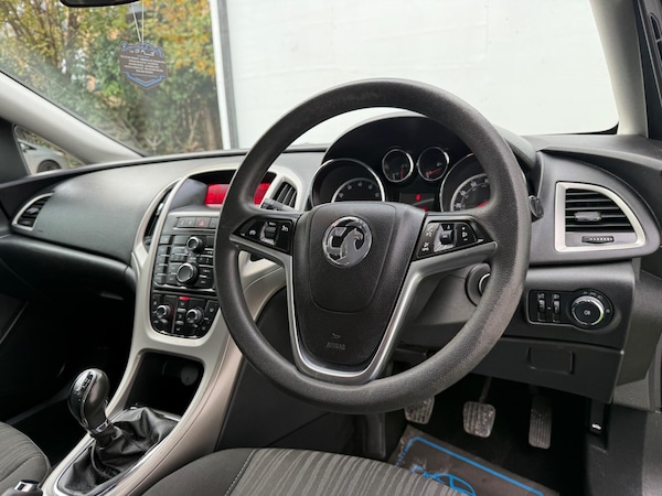 Used Vauxhall Astra 2012 for sale - 76294629: Photo 15