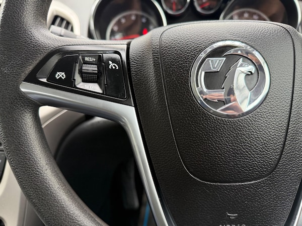 Used Vauxhall Astra 2012 for sale - 76294629: Photo 34