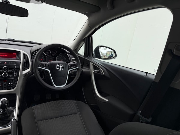 Used Vauxhall Astra 2012 for sale - 76294629: Photo 39