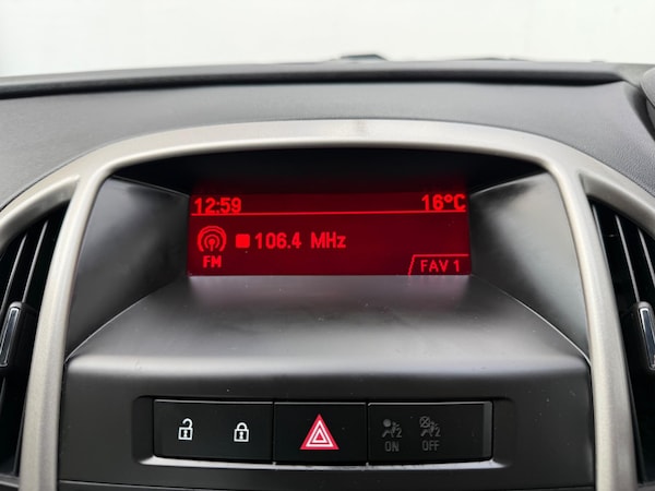 Used Vauxhall Astra 2012 for sale - 76294629: Photo 43