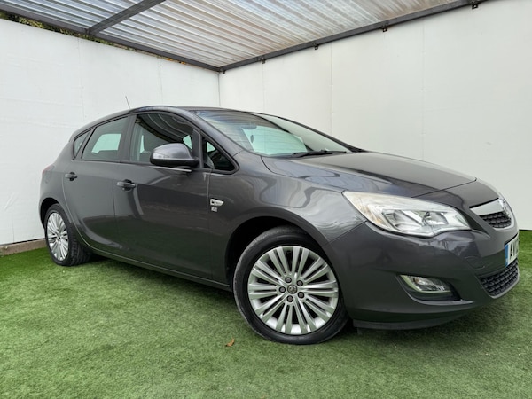 Used Vauxhall Astra 2012 for sale - 76294629: Photo 4