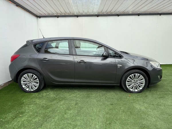 Used Vauxhall Astra 2012 for sale - 76294629: Photo 5