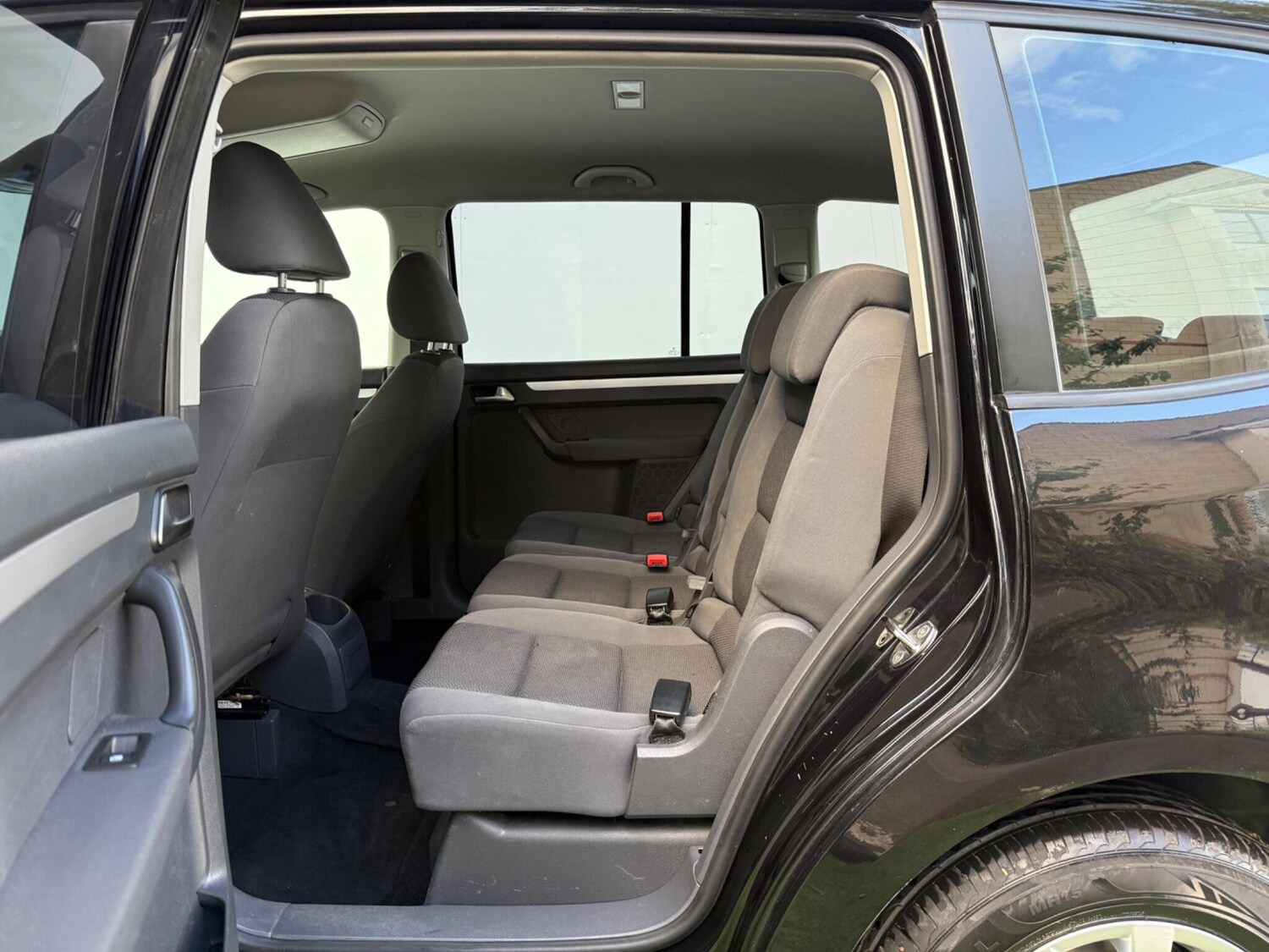 Used Volkswagen Touran for sale - 77564821: Photo 23