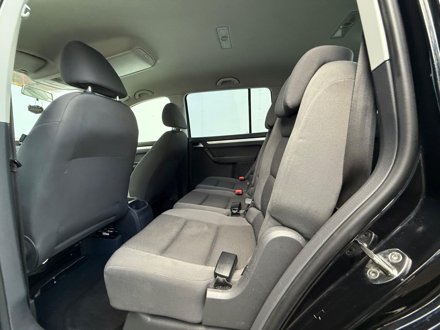 Used Volkswagen Touran for sale - 77564821: Photo 24