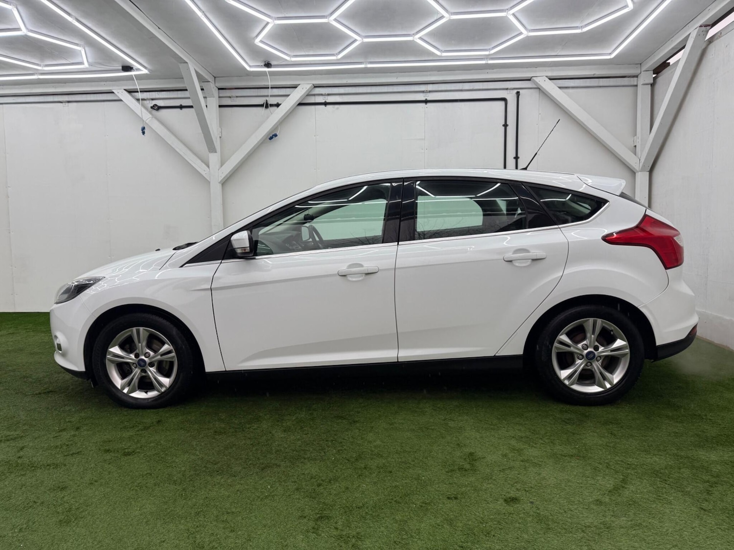 Used Ford Focus for sale - 77215317: Photo 10