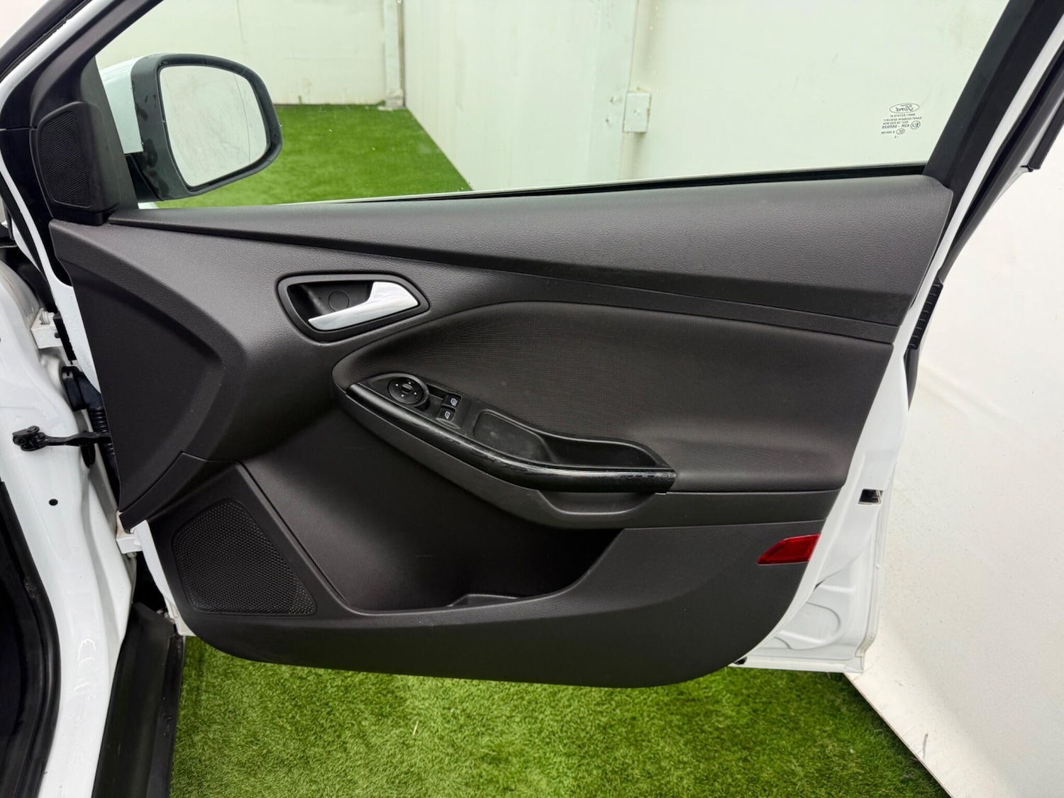 Used Ford Focus for sale - 77215317: Photo 17