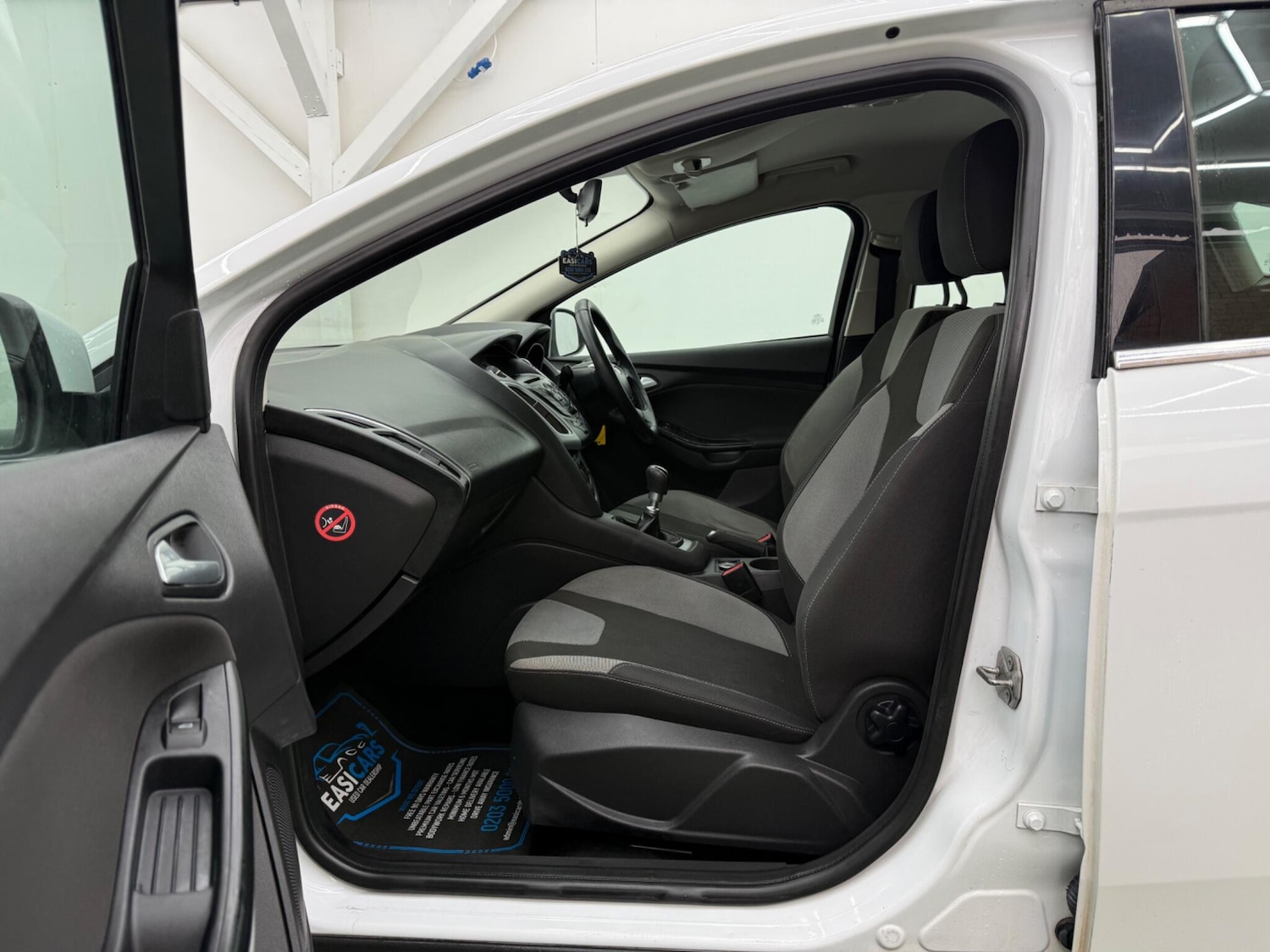 Used Ford Focus for sale - 77215317: Photo 25