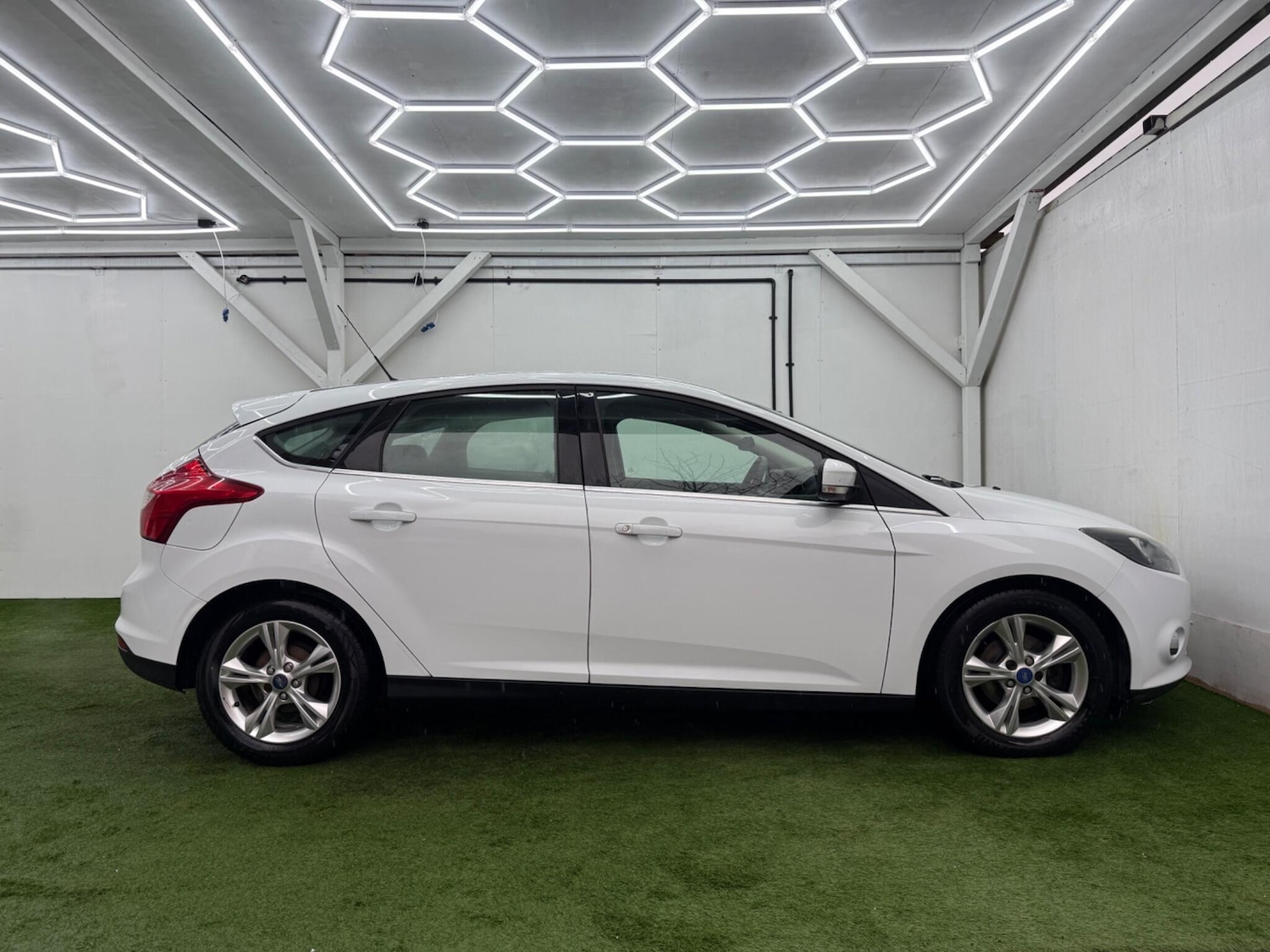 Used Ford Focus for sale - 77215317: Photo 5