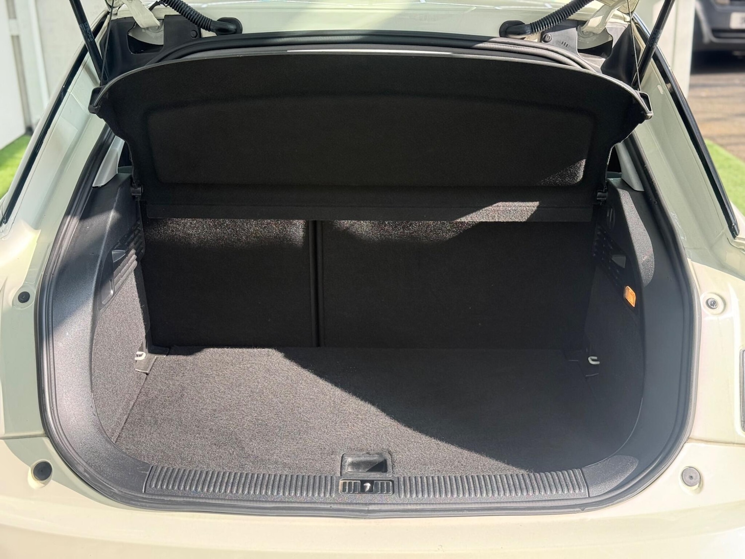 Used Audi A1 for sale - 77753413: Photo 8