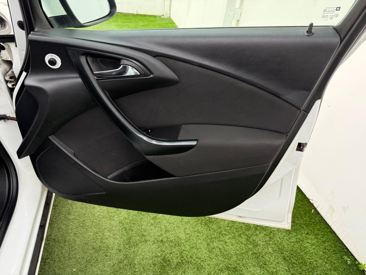 Used Vauxhall Astra 2012 for sale - 77823878: Photo 17