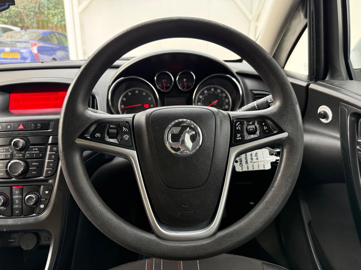 Used Vauxhall Astra 2012 for sale - 77823878: Photo 32