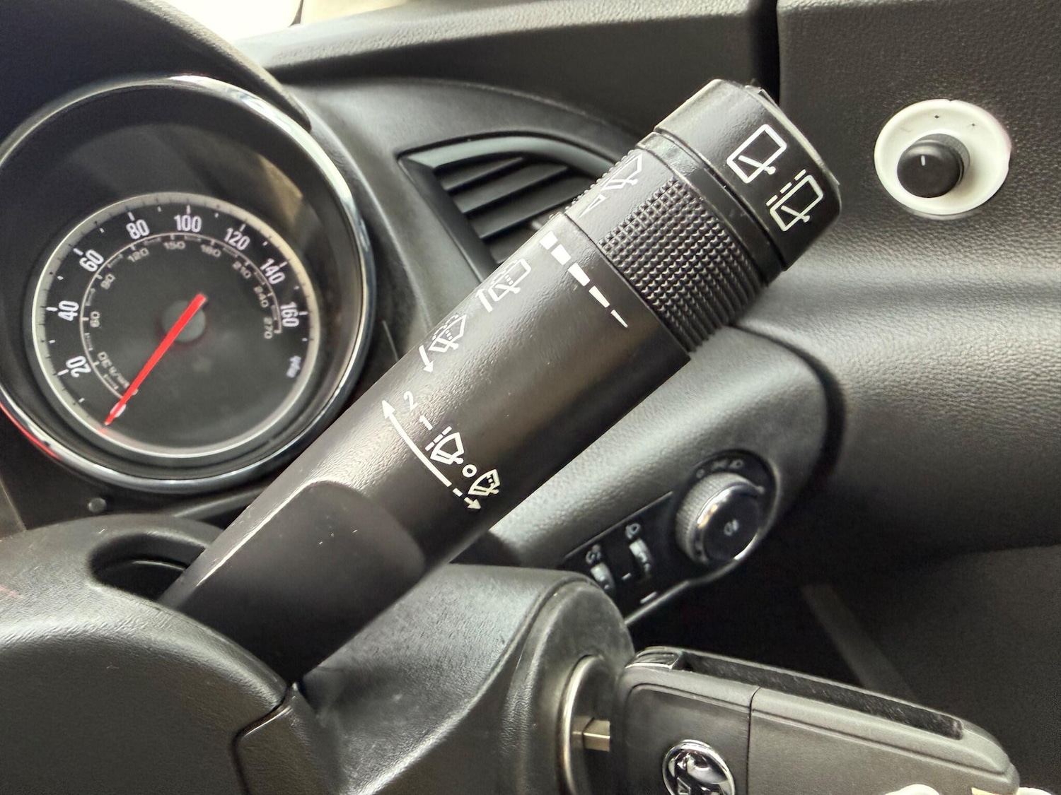 Used Vauxhall Astra 2012 for sale - 77823878: Photo 37