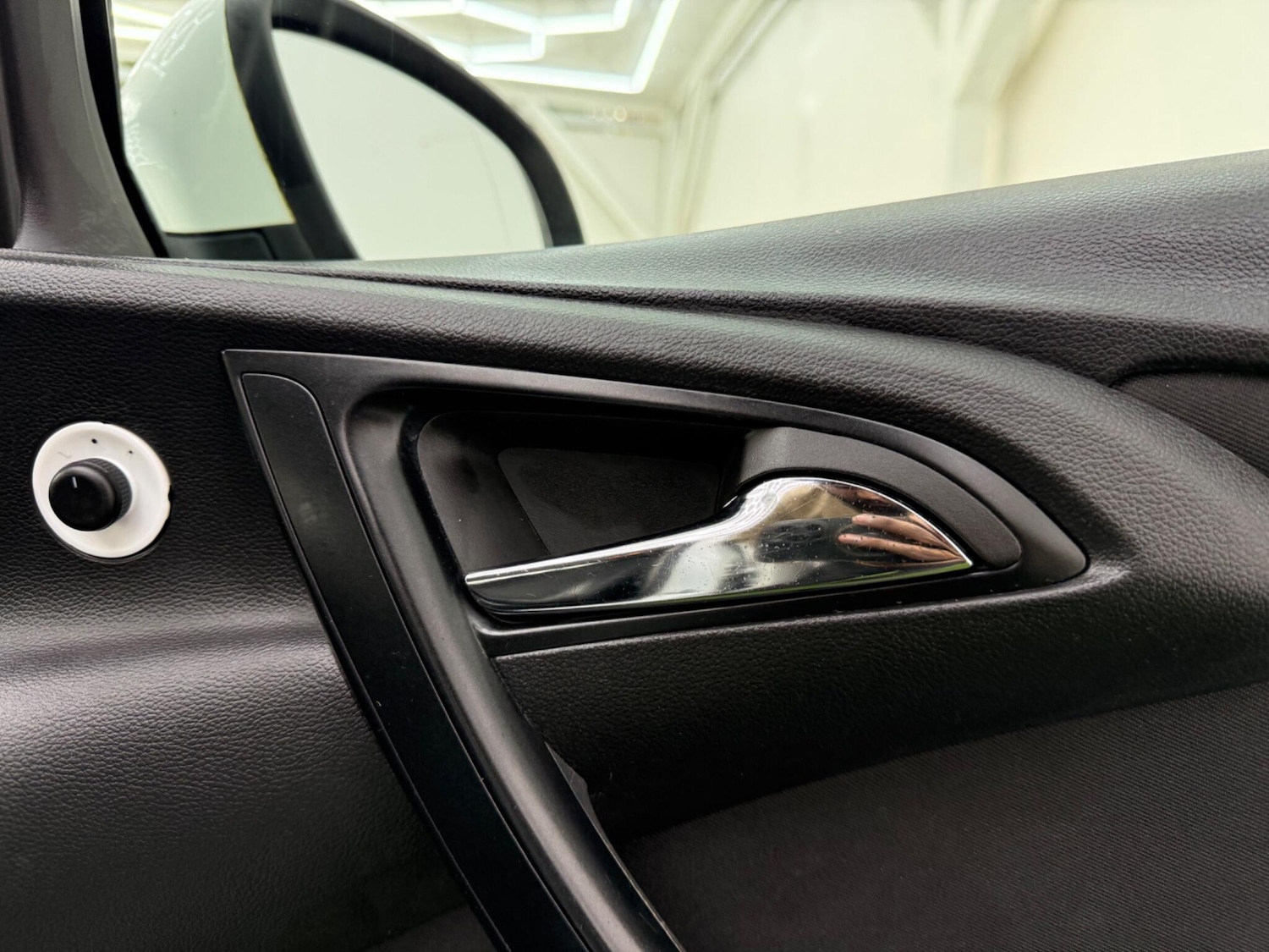 Used Vauxhall Astra 2012 for sale - 77823878: Photo 41