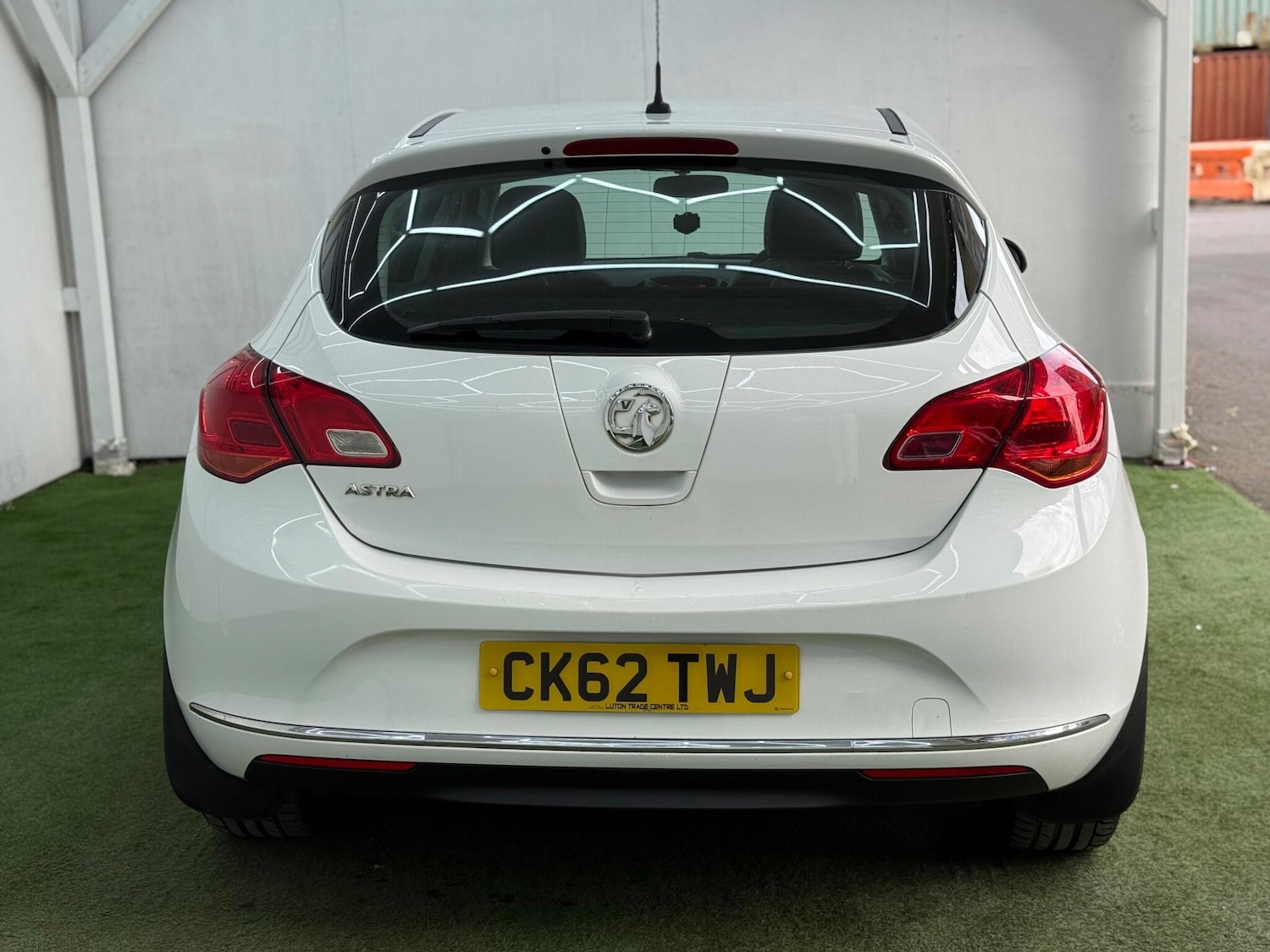 Used Vauxhall Astra 2012 for sale - 77823878: Photo 7