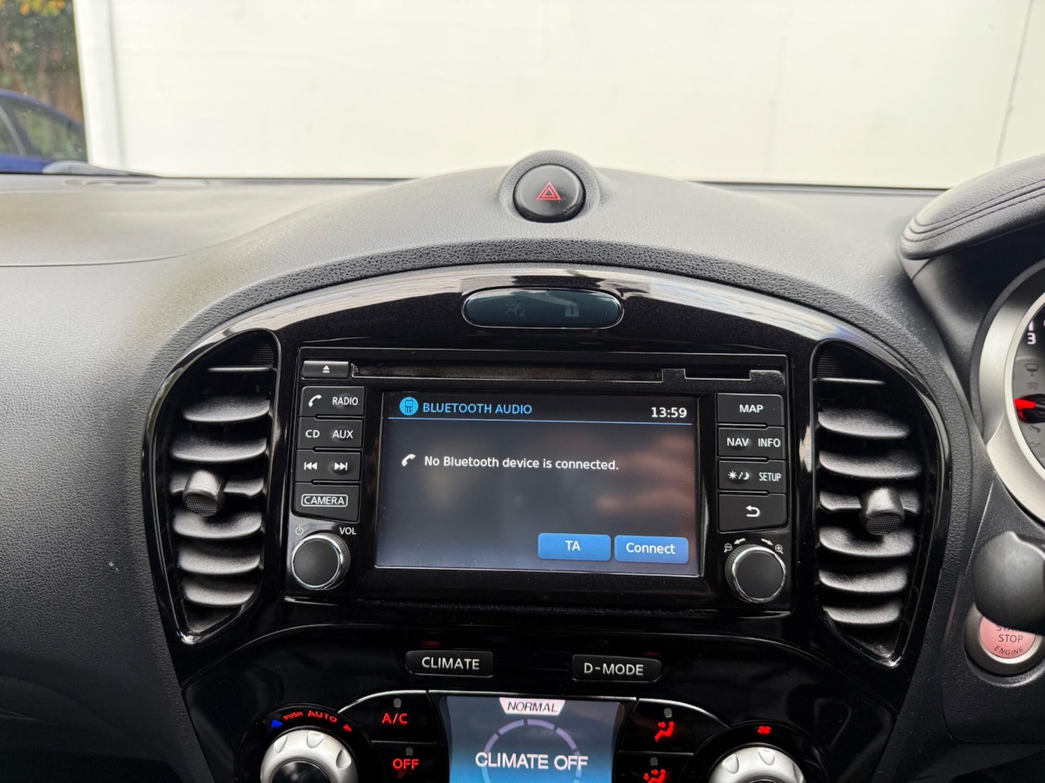 Used Nissan Juke 2017 for sale - 76409259: Photo 29