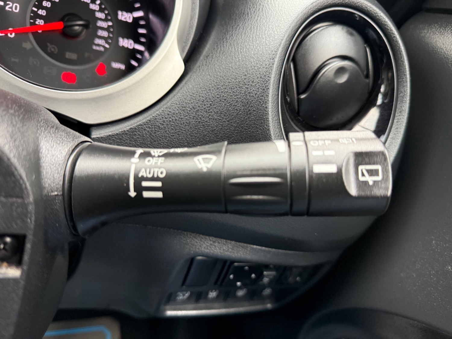 Used Nissan Juke 2017 for sale - 76409259: Photo 37