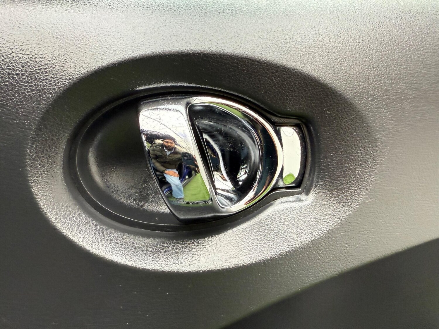 Used Nissan Juke 2017 for sale - 76409259: Photo 41