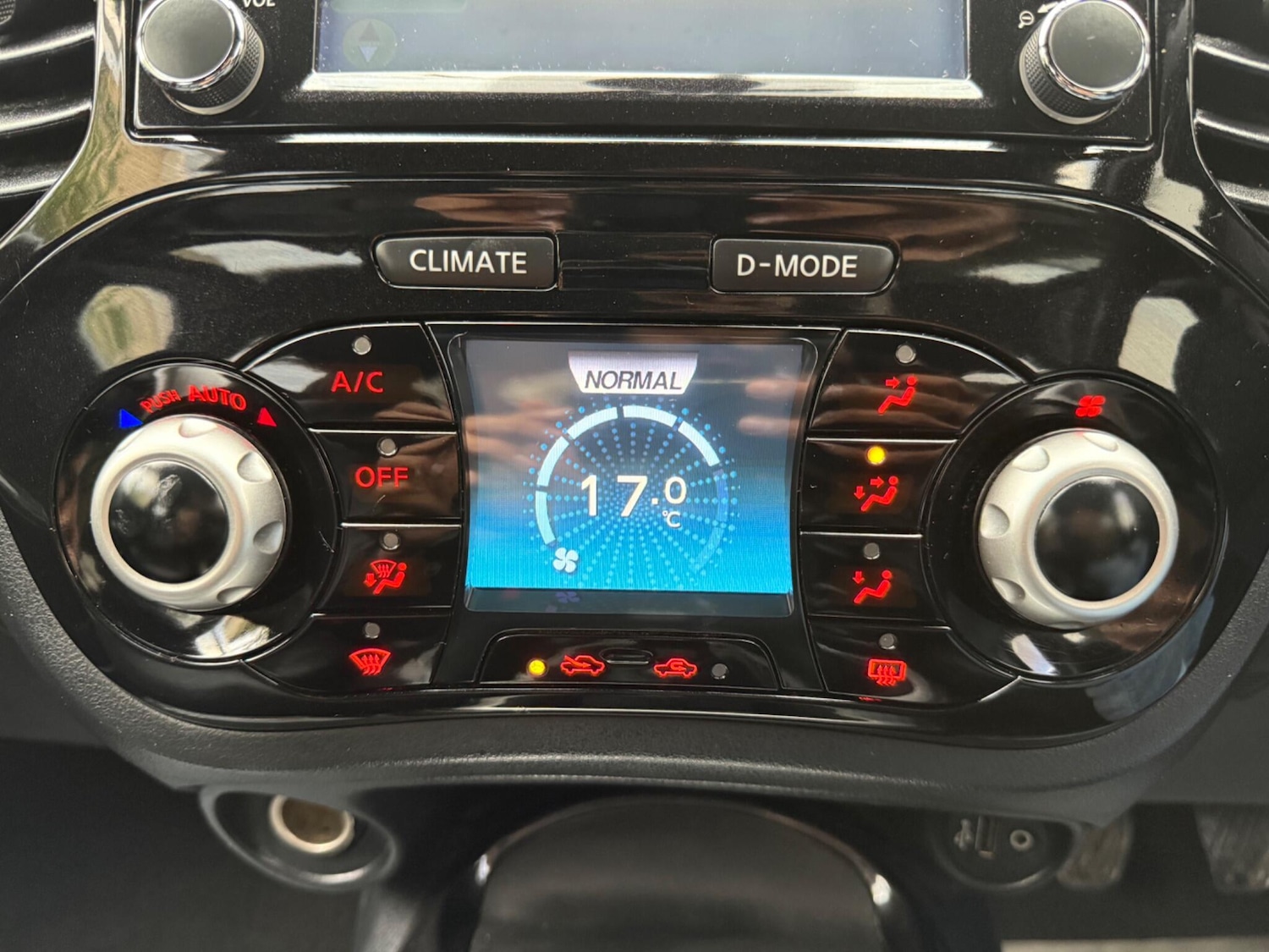 Used Nissan Juke 2017 for sale - 76409259: Photo 50