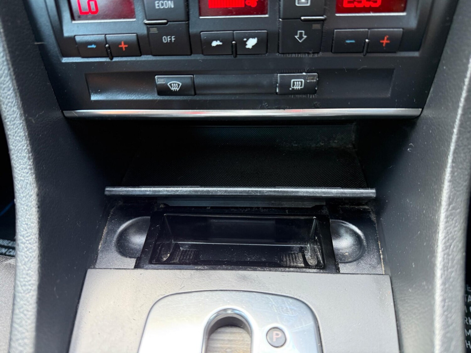 Vehicle 44