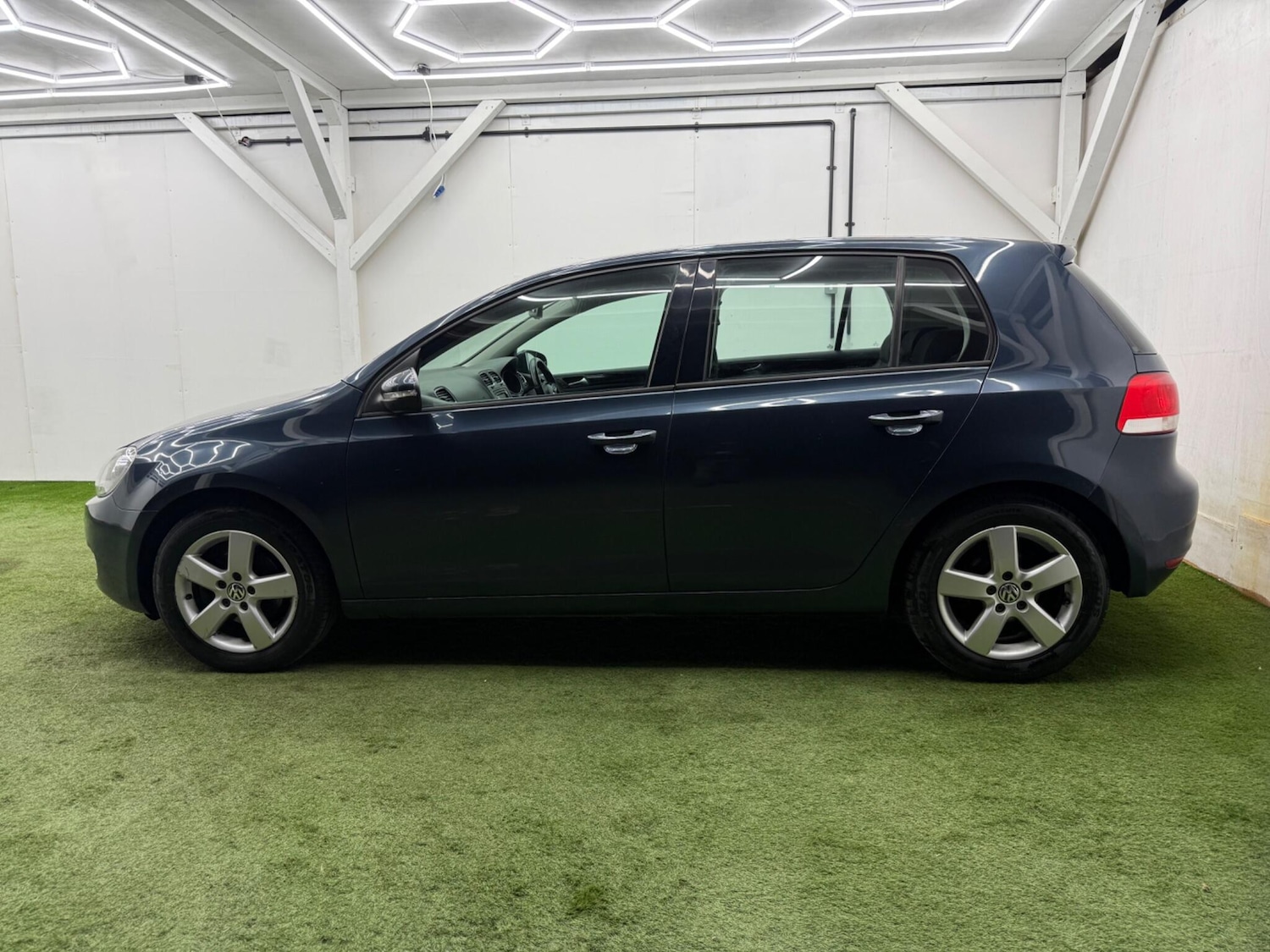 Used Volkswagen Golf 2011 for sale - 77783601: Photo 10