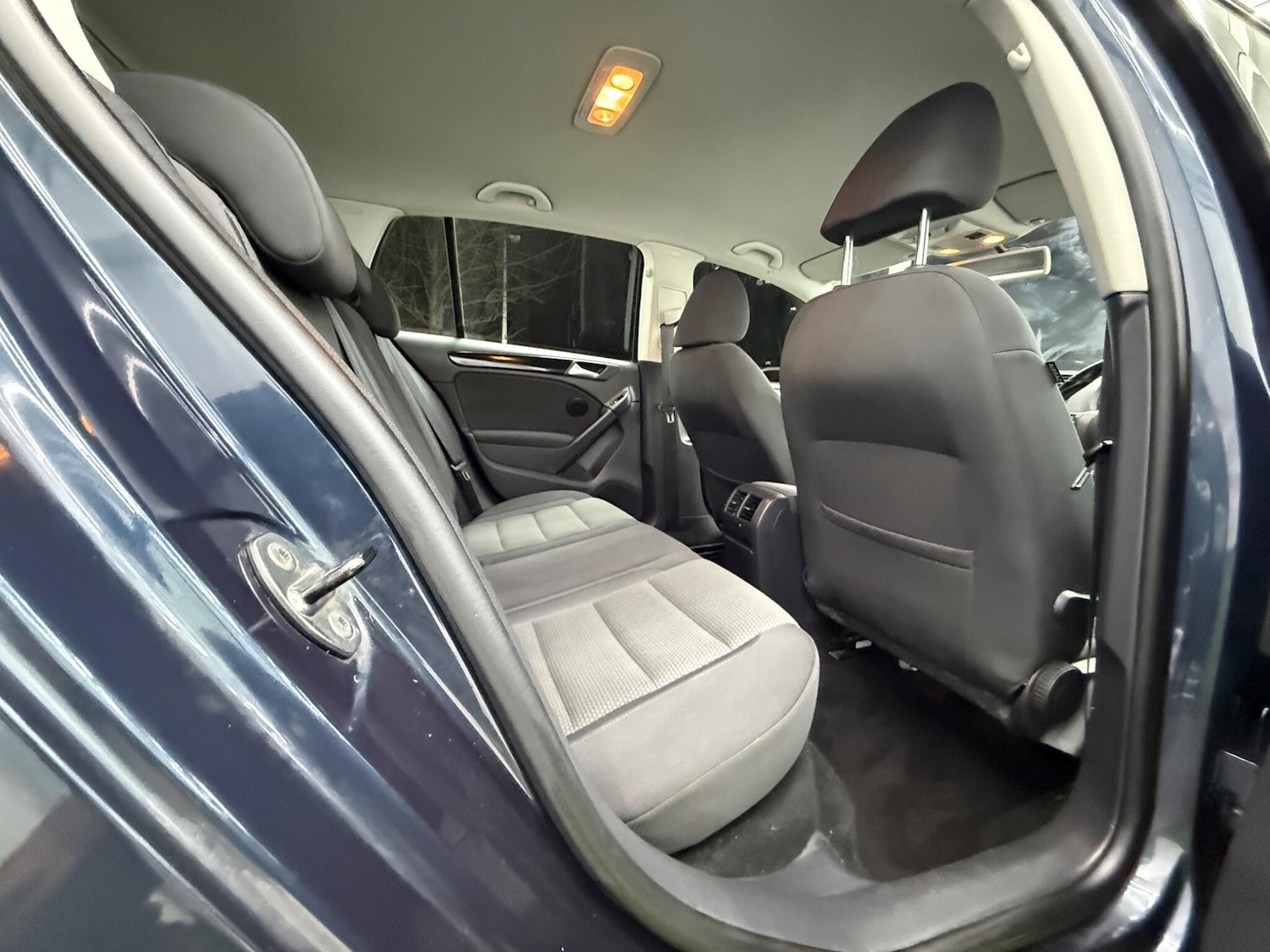 Used Volkswagen Golf 2011 for sale - 77783601: Photo 19