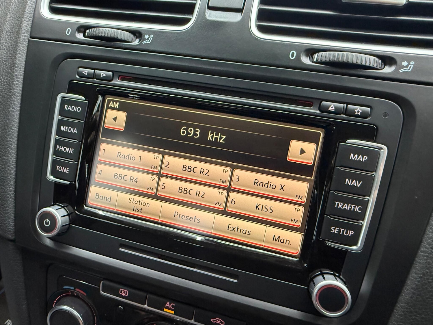 Used Volkswagen Golf 2011 for sale - 77783601: Photo 45