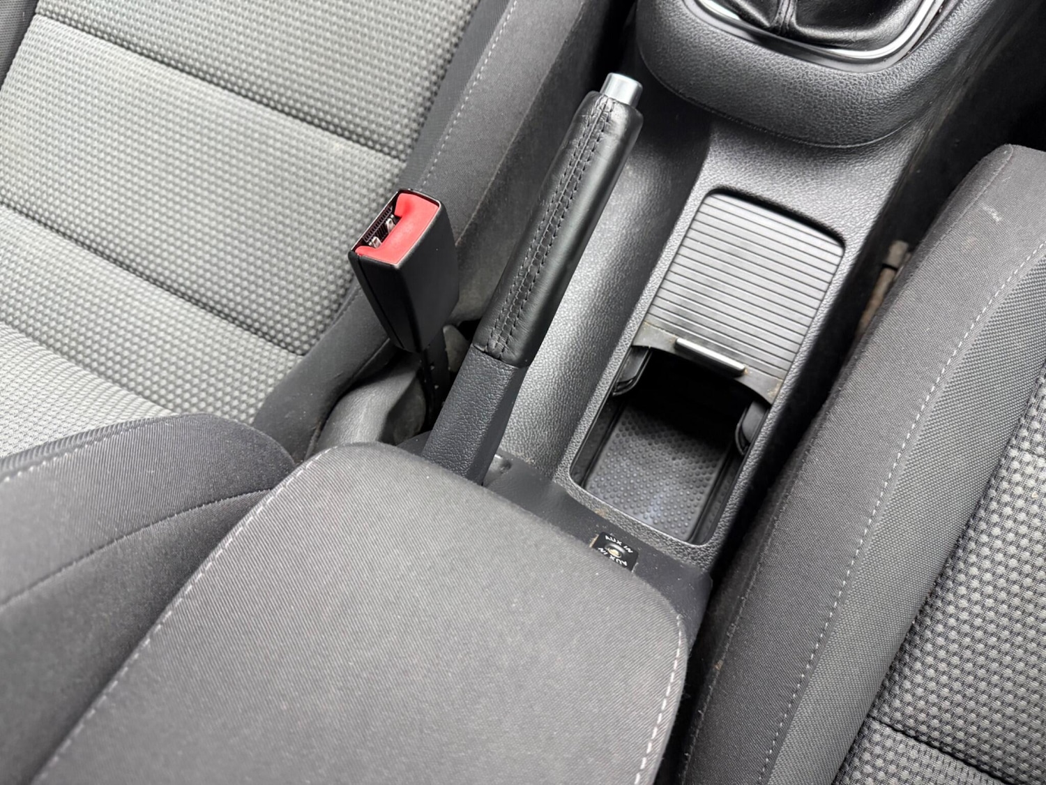 Used Volkswagen Golf 2011 for sale - 77783601: Photo 54