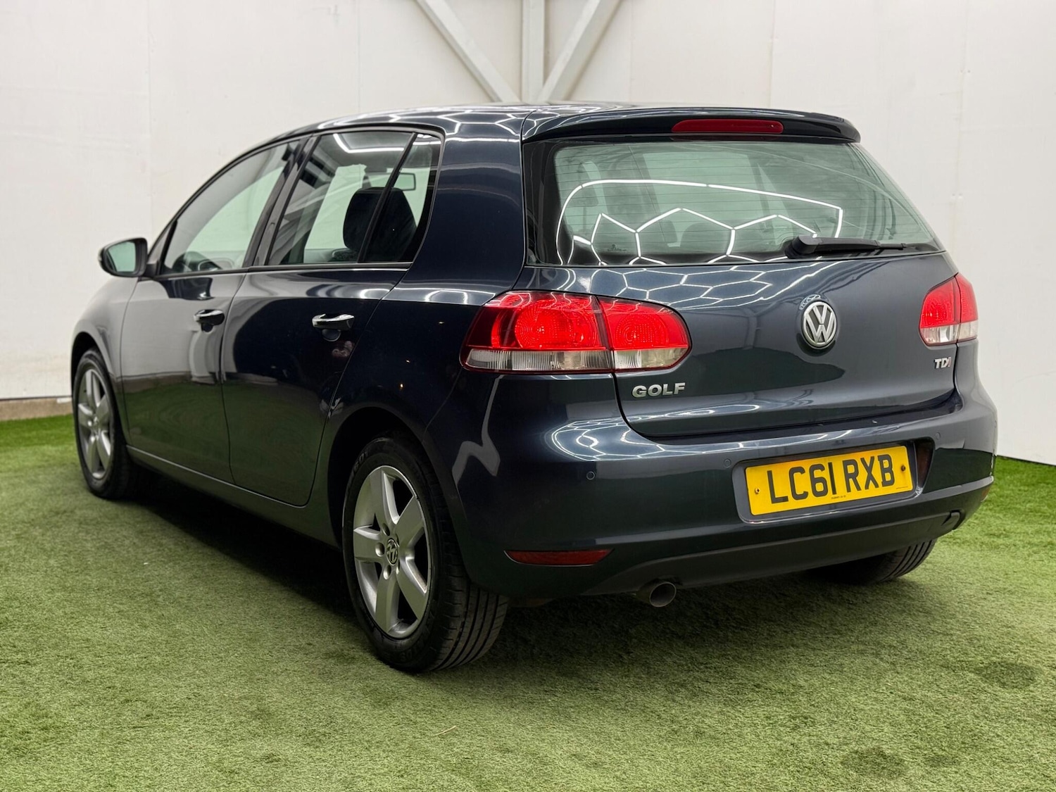 Used Volkswagen Golf 2011 for sale - 77783601: Photo 9