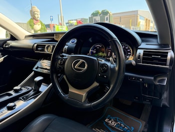 Used Lexus IS 2014 for sale - 75905479: Photo