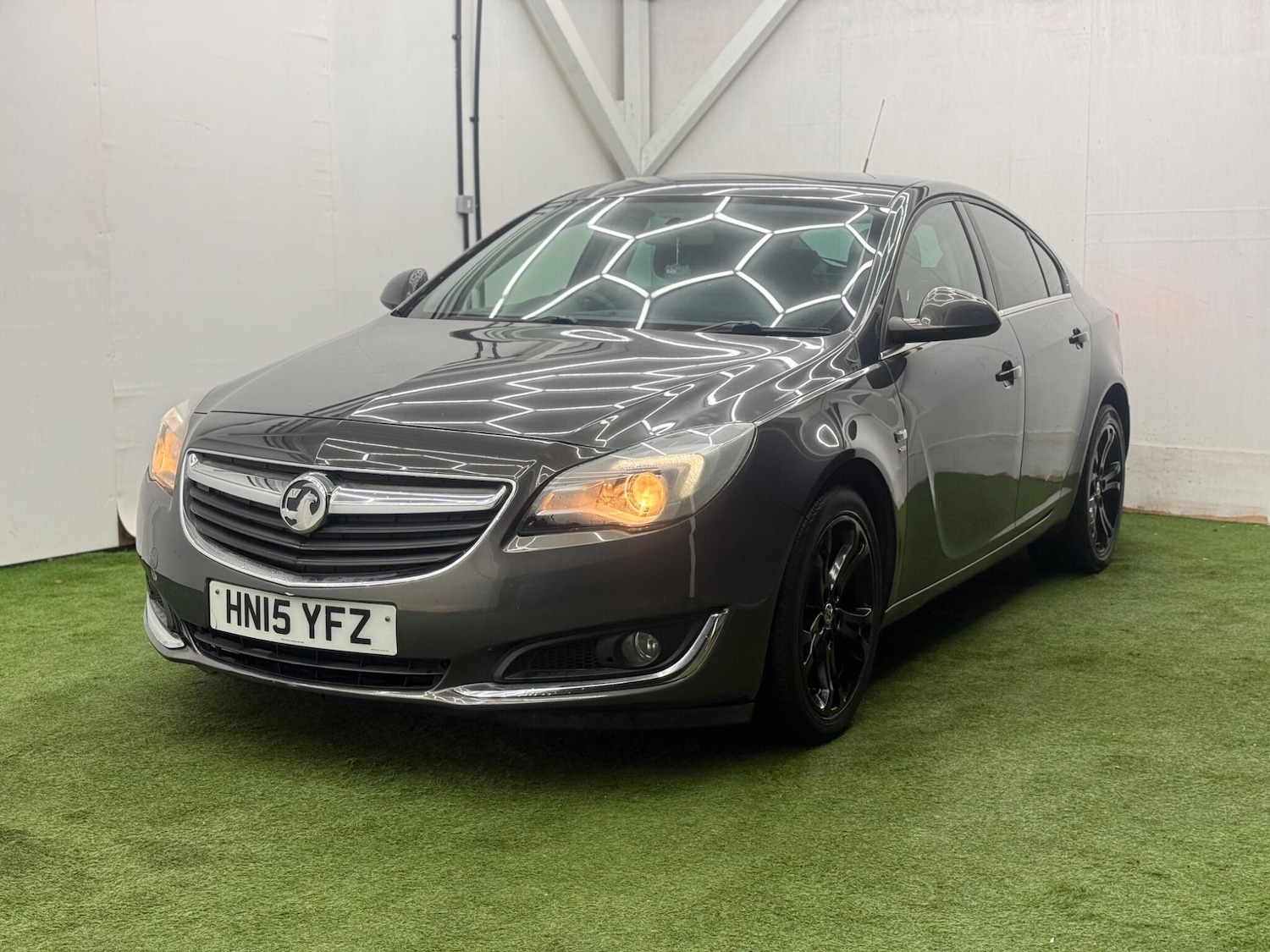 Used Vauxhall Insignia 2015 for sale - 77320881: Photo 11