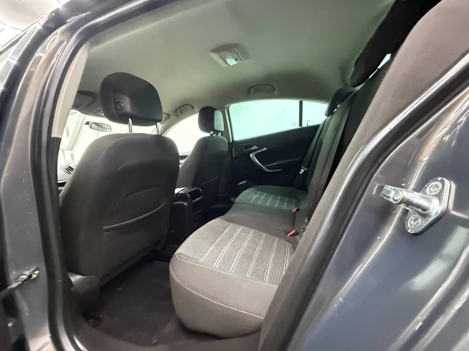 Used Vauxhall Insignia 2015 for sale - 77320881: Photo 22