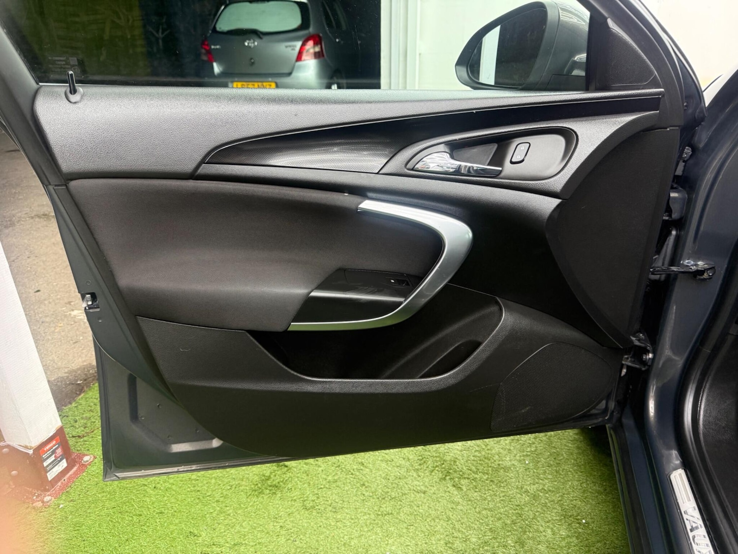 Used Vauxhall Insignia 2015 for sale - 77320881: Photo 26