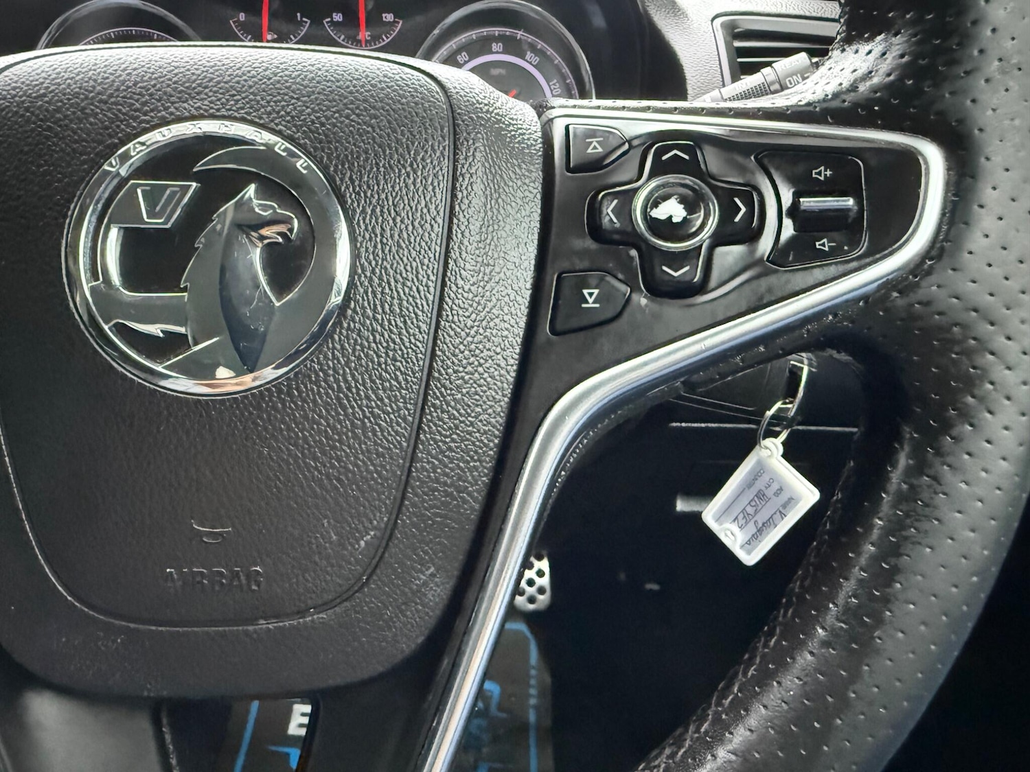 Used Vauxhall Insignia 2015 for sale - 77320881: Photo 34