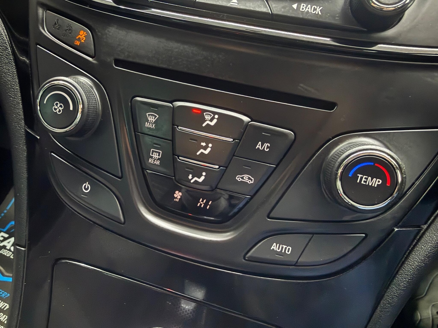 Used Vauxhall Insignia 2015 for sale - 77320881: Photo 49