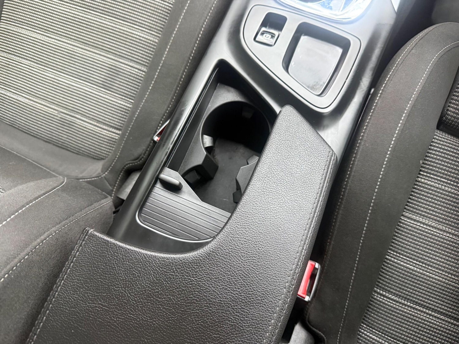 Used Vauxhall Insignia 2015 for sale - 77320881: Photo 53