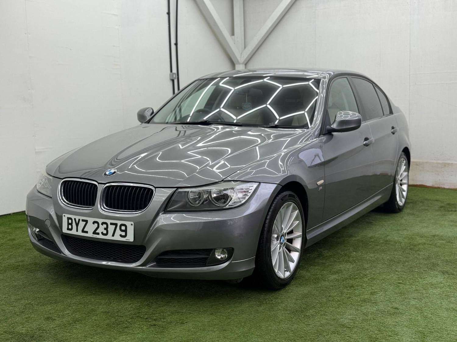 Used BMW 3 Series 2009 for sale - 77549684: Photo 11
