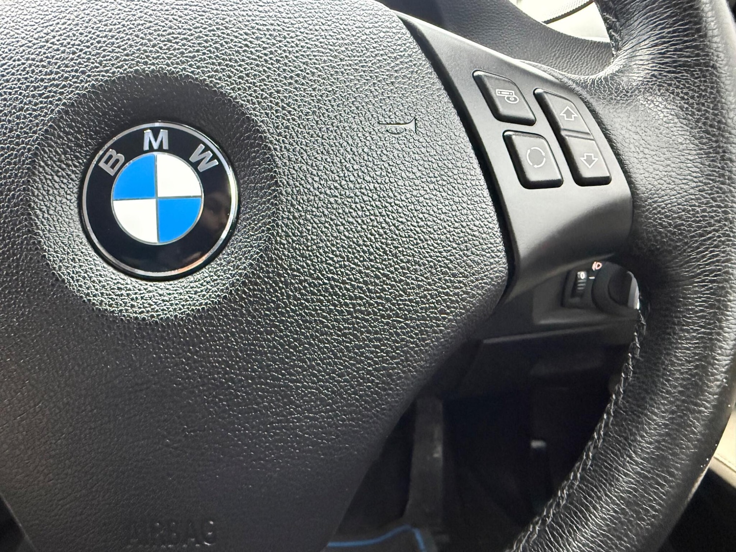 Used BMW 3 Series 2009 for sale - 77549684: Photo 35