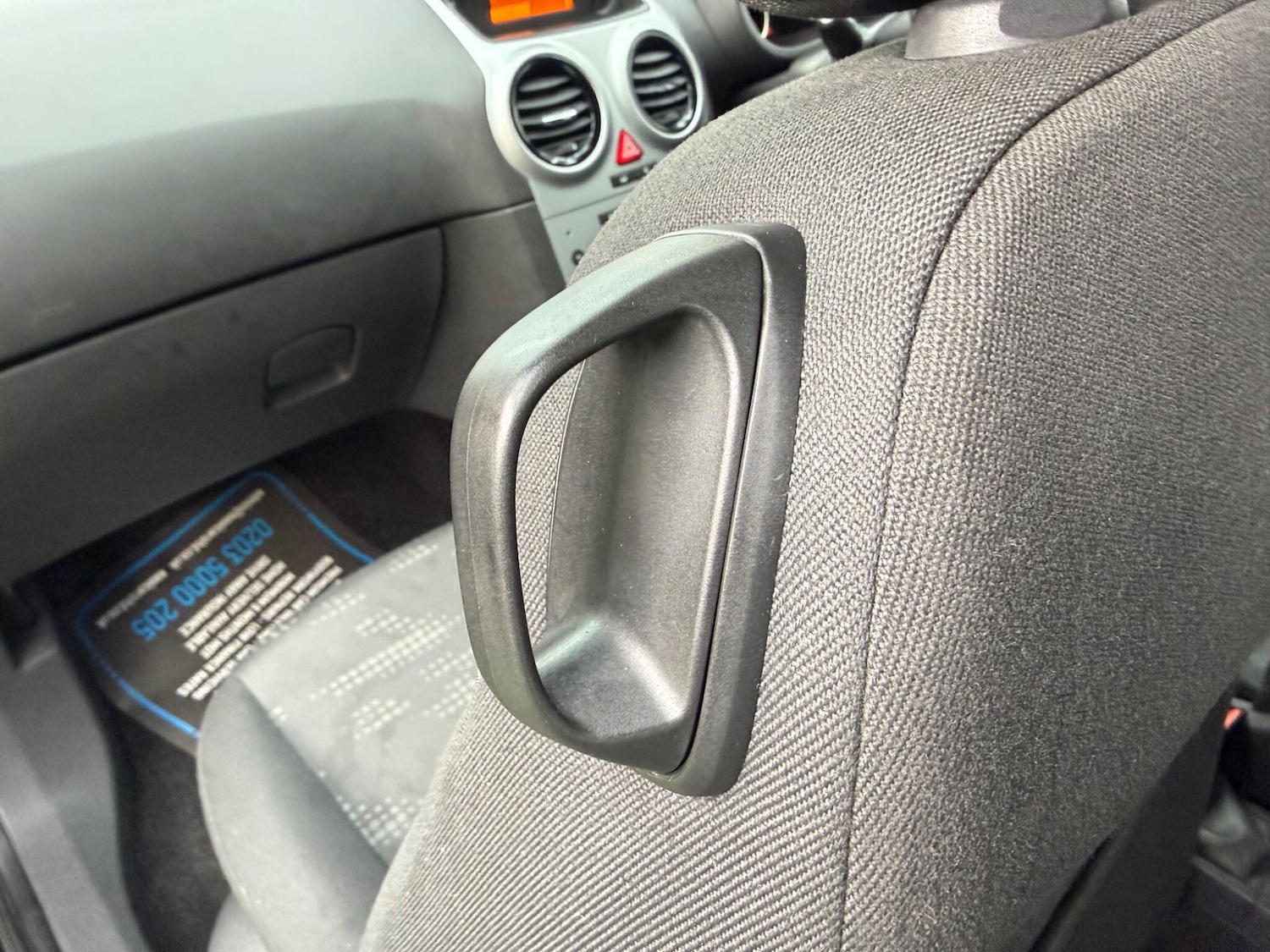 Used Vauxhall Corsa 2012 for sale - 78048109: Photo 22