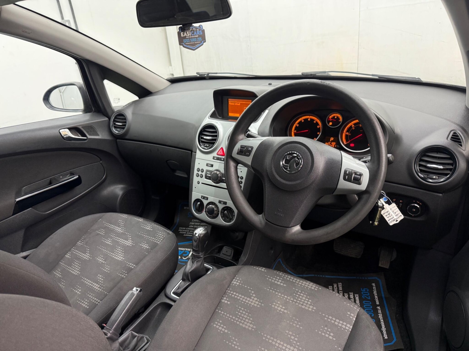 Used Vauxhall Corsa 2012 for sale - 78048109: Photo 3