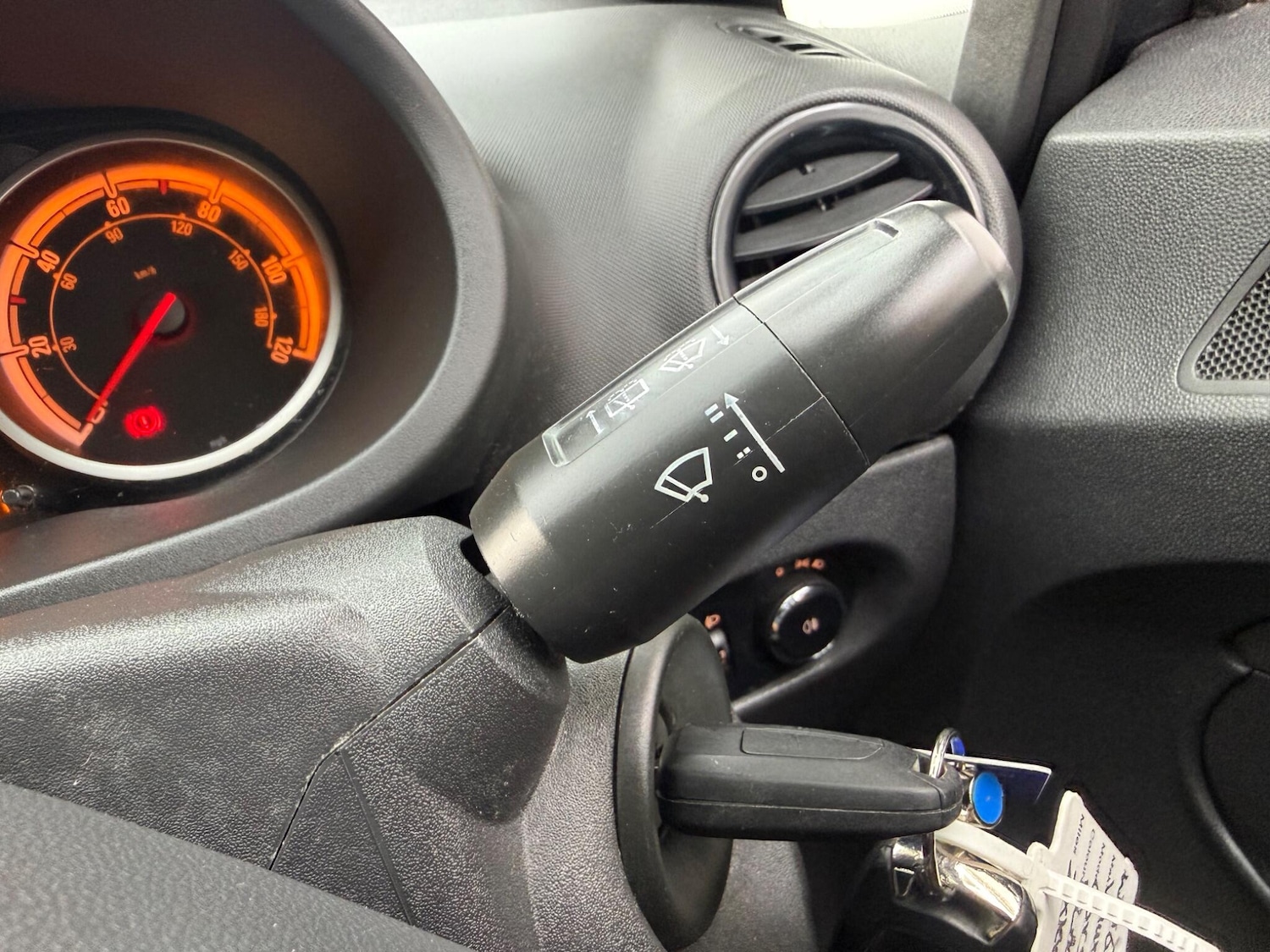 Used Vauxhall Corsa 2012 for sale - 78048109: Photo 39