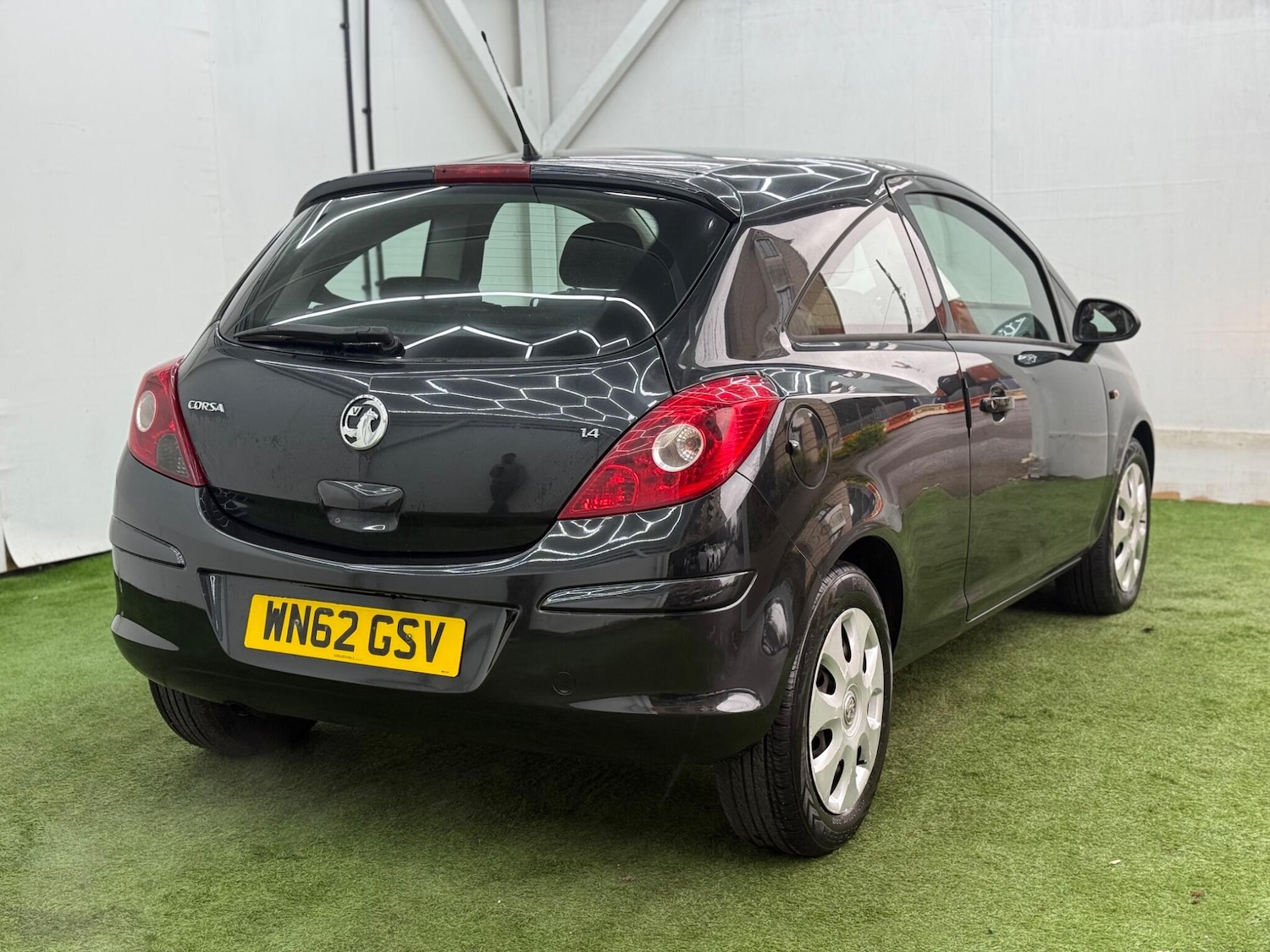 Used Vauxhall Corsa 2012 for sale - 78048109: Photo 6
