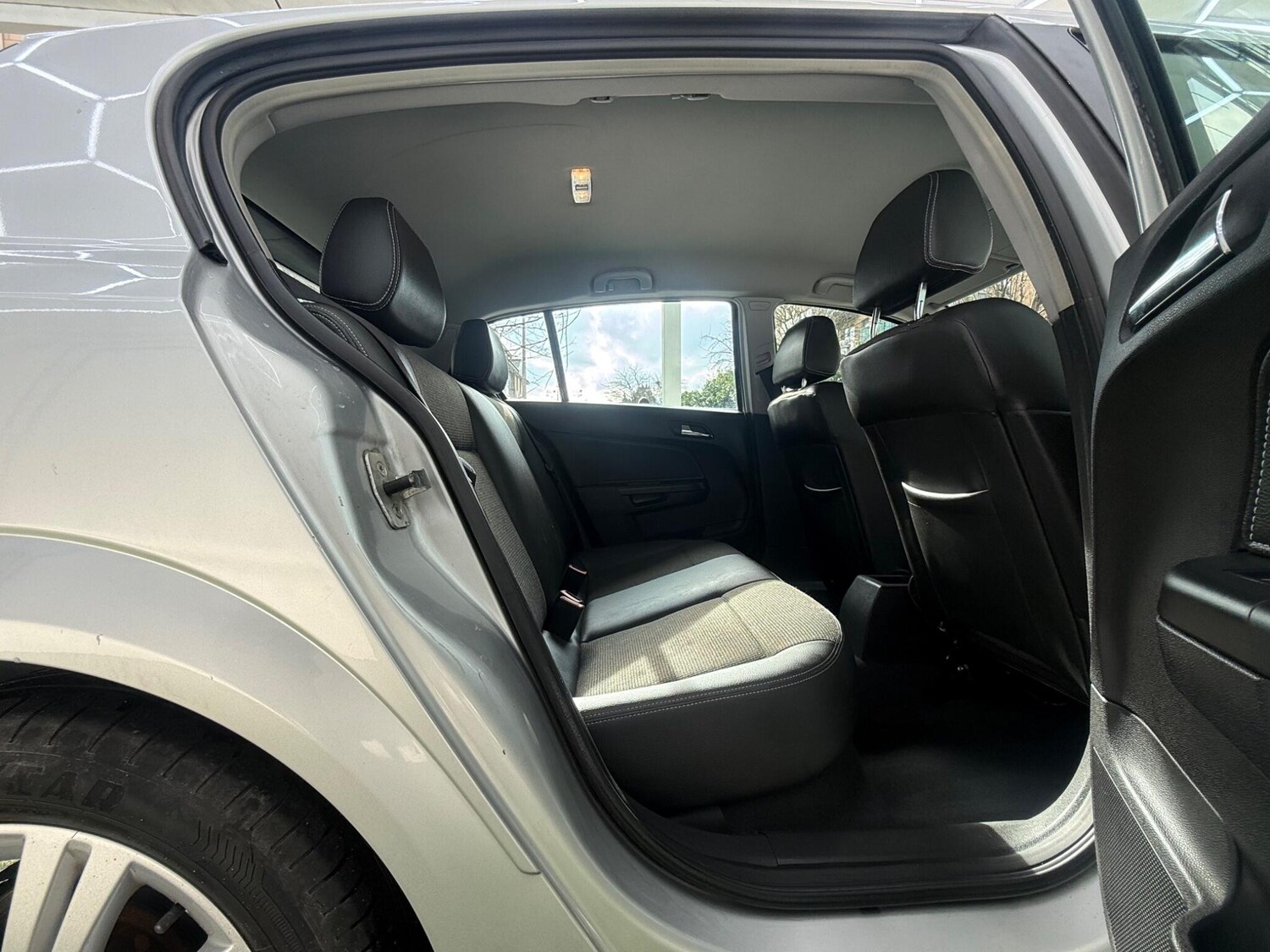 Used Vauxhall Astra for sale - 77495891: Photo 18